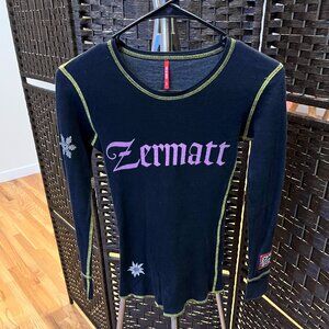 XL/2 Alp N Rock Zermatt Crew with Snowflakes and Patches